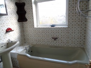 Old Bathroom suite