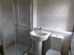 New Fitted Ensuite