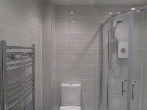 100mm x 80cm curved quadrant shower and Triton electric shower