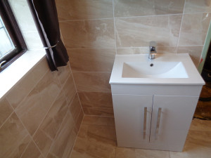 Bathroom Cabinet 60cm wide with builet in basin