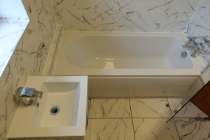 Straight Bath and Space Saving Vanity Bath