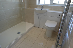 Walk In Shower Room with 170cm x 70cm Shower Tray