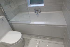 Double Ended bath with taps fitted to the centre