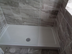 Walk In Shower Tray and Fixed Glass Shower Screen