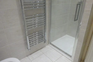 80cm by 90cm shower with 8mm glass door 