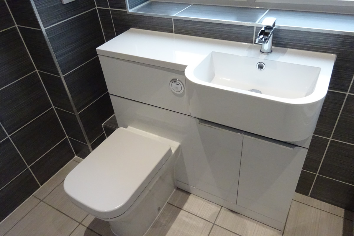 Coventry Bathrooms Tavistock Match White Toilet Basin
