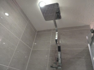 Square Head thermostatic shower head wall mounted