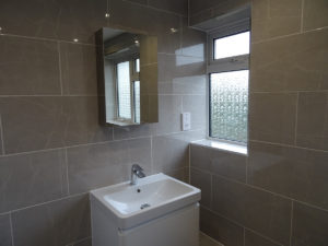 Bathroom with 60cm vanity basin and wall mirror cabinet