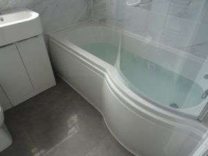 P shaped shower bath coventry